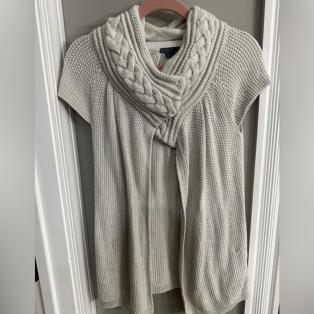 Armani exchange size small sweater vest coat wrap short sleeves light grey